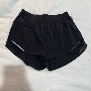 Lululemon Hotty Hot Short 4” Inseam